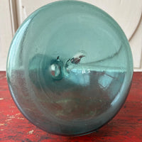 Ancien flacon mesure en verre soufflé