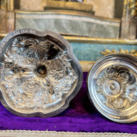Ciboire en argent, modèle cathédrale