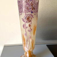Grand vase ancolies d'époque