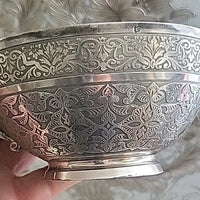 Tasse et sous tasse en argent massif