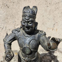 Statue guerrier antique