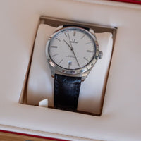 Élégante Omega De Ville Trésor II 40