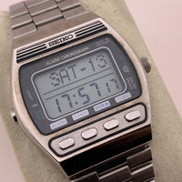Montre à quartz vintage authentique