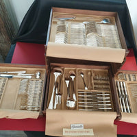Ménagère de 182 pièces d'époque Christofle