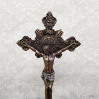 bénitier avec crucifix - Décoration d'autel catholique, support d'eau bénite mural ou de table, cadeau religieux
