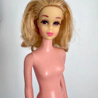Poupée Francie vintage