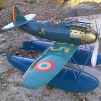 Jouet hydravion