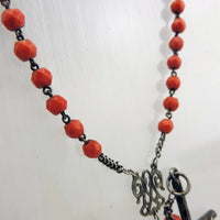 Ancien gros Chapelet en perles de corail facettées et argent massif poids 36 G