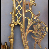 Magnifique paire de lampes , 2 x 2 toupies de piano a petrole tube verre émaillé