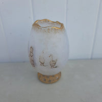 Rare Ancien Petit Vase Daum Nancy Gardeuse D Oies Verre Givré. Bordé D Or.