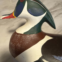 Canard mandarin en bois massif sculpté, leurre vintage du capitaine harry jobes