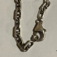 Lots de bijoux anciens en or 18 k et argent massif