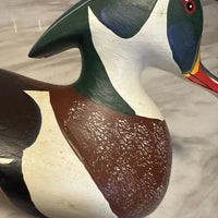 Canard mandarin en bois massif sculpté, leurre vintage du capitaine harry jobes