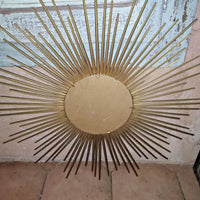 Chaty Vallauris grand miroir soleil métal doré Miroir Plat