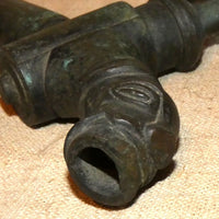 ancien robinet zoomorphe en bronze