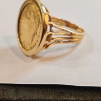 Bague ancienne en or jaune 18 carats avec un Napoléon