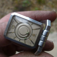 Montre Mystérieuse ancienne mécanique MELIK-MIDO