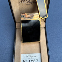 Briquet st dupont laque de chine à décor de dragon, plaqué or