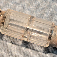 Beau flacon double ancien à parfum et sels en cristal taillé