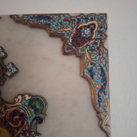 Bénitier mural XIXe siècle en marbre, bronze, doré et émaux cloisonnés