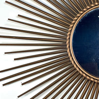 Miroir Soleil Chaty Vallauris en métal doré Années 1950-1960