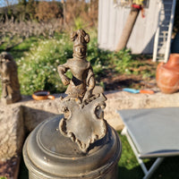 Pichet ou canette en étain époque XVIII deux poinçons non en allemand
