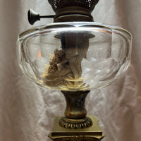 Lampe à pétrole ancienne