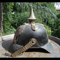 Ancien casque à pointe allemand marqué 1870 WW1 14-18