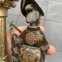 Lampe ancienne en bronze