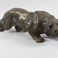 Statuette en bronze tigre rampant