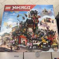 Lego ninjago 71861 la vieille ville 4851 pièces