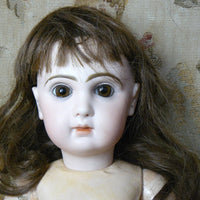 Poupée jumeau taille 9