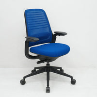 Steelcase Series 1 - siège de bureau pivotant ergonomique à dossier en résille