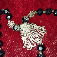 ANCIEN ROSAIRE D'ÉLISABETH. FILIGRANE EN ARGENT ET CRISTAL. XXE SIÈCLE