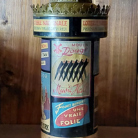 Ancien distributeur à cigarettes