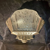 Applique signée P. Maynadier des années 1930.