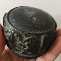 Récipient antique chinois