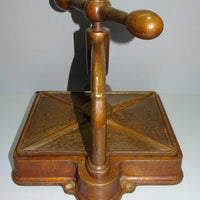 Presse relieur ancienne