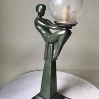 Lampe sculpture énigme