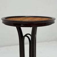 Table basse originale des frères Thonet, fabriquée à Vienne vers 1900