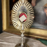 Grand ostensoir avec reliques du XVIIIe siècle