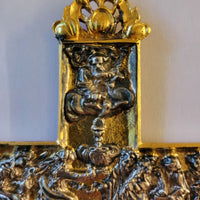 Croix baroque en relief tridimensionnelle du XVIIe/XVIIIe siècle