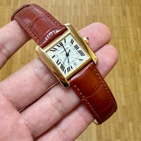 Montre Cartier Tank classique en or jaune 18 carats, référence 1840