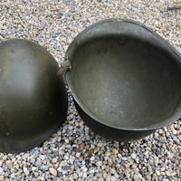 Ancien casque complet armée de libération