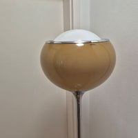 Lampadaire Cappuccino Meblo Guzzini Bud des années 70