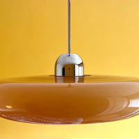 Lampe suspension OVNI emblématique de l'ère spatiale Harvey Guzzini des années 1970