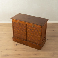 Meuble à volet roulant vintage