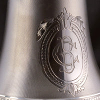 Service composé d’une verseuse, d’un pot à lait et un sucrier