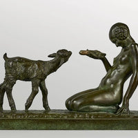 Sculpture en bronze jeune fille au chevreau circa 1926