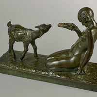 Sculpture en bronze jeune fille au chevreau circa 1926